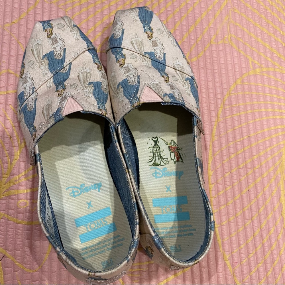 Toms x Disney Cinderella Print Flats